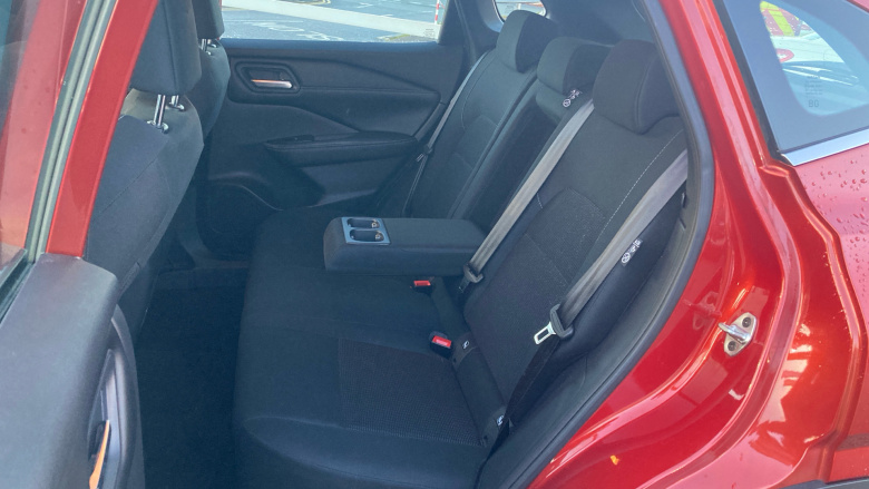 Nissan Qashqai 1.3 DiG-T MH Acenta Premium 5dr Petrol Hatchback